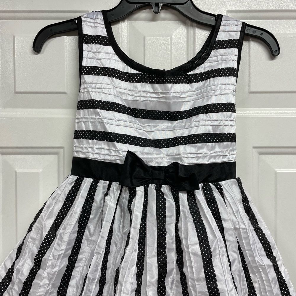 Jona Michelle Special Occasion Black & White Dress